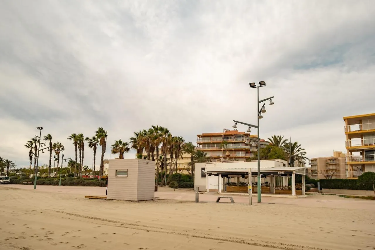 Apartment Fantastico Apartamento La Pineda Spain