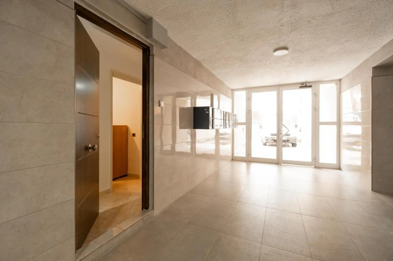 Apartment Fantastico Apartamento La Pineda Spain